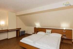 Apartment für fünf, Schlafzimmer OG